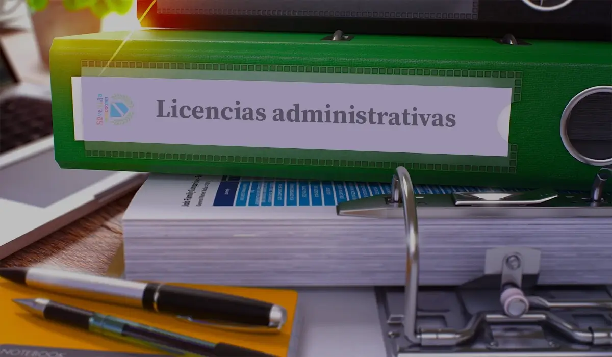 archivadores con los documentos oficiales de la escuela infantil